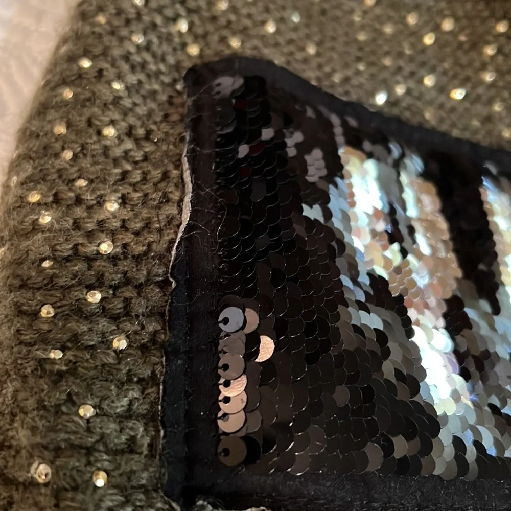 YES/NO sequin beanie‎ with pom pom